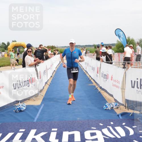22.06.2025 - Viking Triathlon MichiJ http://msf.ph/oto/8126228 22.06.2025 15:17:33 Ziel 216 meine-sportfotos.de
