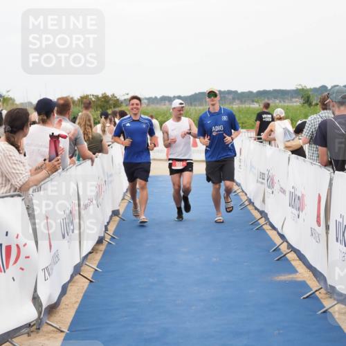 22.06.2025 - Viking Triathlon MichiJ http://msf.ph/oto/8126248 22.06.2025 15:22:54 Ziel 658 meine-sportfotos.de