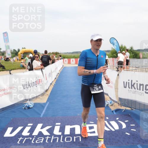 22.06.2025 - Viking Triathlon MichiJ http://msf.ph/oto/8126257 22.06.2025 15:17:34 Ziel 216 meine-sportfotos.de