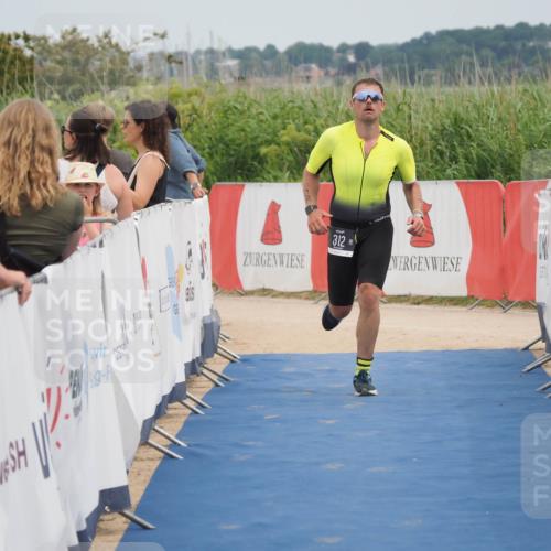 22.06.2025 - Viking Triathlon MichiJ http://msf.ph/oto/8126263 22.06.2025 15:17:54 Ziel 312 meine-sportfotos.de