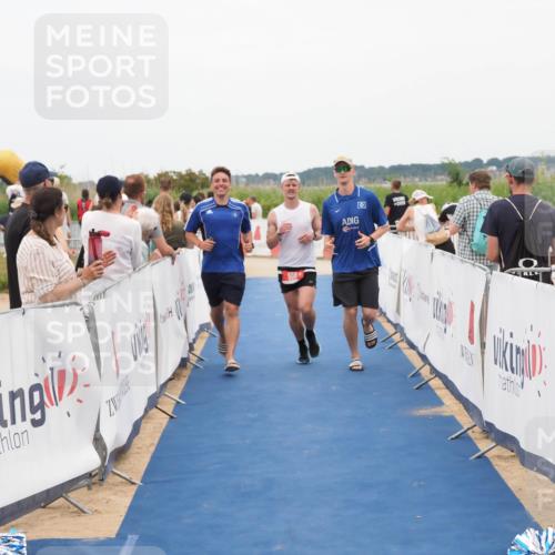 22.06.2025 - Viking Triathlon MichiJ http://msf.ph/oto/8126267 22.06.2025 15:22:55 Ziel 658 meine-sportfotos.de