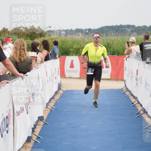 22.06.2025 - Viking Triathlon MichiJ http://msf.ph/oto/8126273 22.06.2025 15:17:55 Ziel 312 meine-sportfotos.de