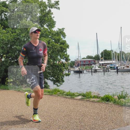 22.06.2025 - Viking Triathlon KatJ http://msf.ph/oto/8126276 22.06.2025 13:45:52 Laufen 221 meine-sportfotos.de