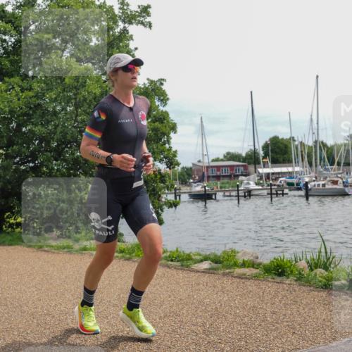 22.06.2025 - Viking Triathlon KatJ http://msf.ph/oto/8126278 22.06.2025 13:45:52 Laufen 221 meine-sportfotos.de