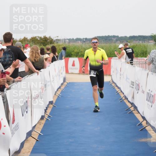 22.06.2025 - Viking Triathlon MichiJ http://msf.ph/oto/8126306 22.06.2025 15:17:56 Ziel 312 meine-sportfotos.de