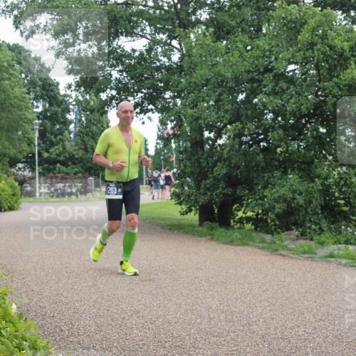 22.06.2025 - Viking Triathlon KatJ http://msf.ph/oto/8126308 22.06.2025 15:29:15 Laufen 263, 467 meine-sportfotos.de