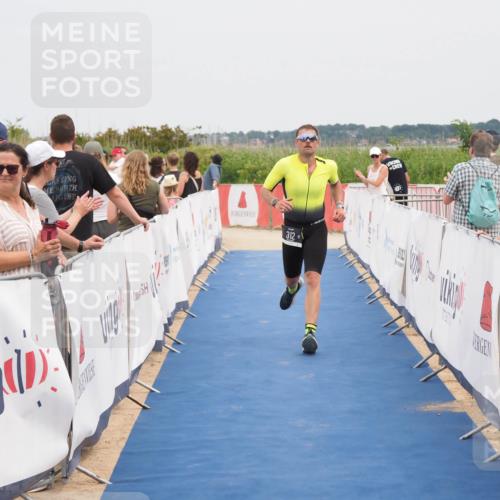 22.06.2025 - Viking Triathlon MichiJ http://msf.ph/oto/8126318 22.06.2025 15:17:56 Ziel 312 meine-sportfotos.de