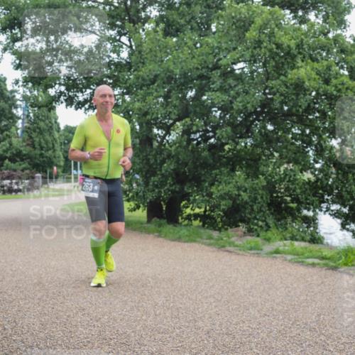 22.06.2025 - Viking Triathlon KatJ http://msf.ph/oto/8126341 22.06.2025 15:29:16 Laufen 263 meine-sportfotos.de