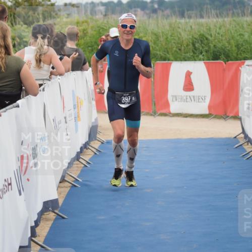 22.06.2025 - Viking Triathlon MichiJ http://msf.ph/oto/8126366 22.06.2025 15:23:12 Ziel 397 meine-sportfotos.de