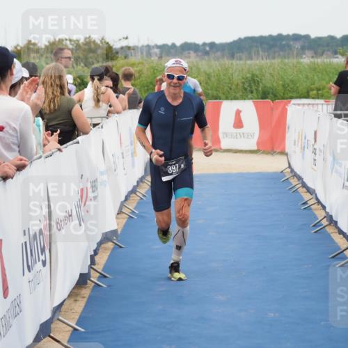22.06.2025 - Viking Triathlon MichiJ http://msf.ph/oto/8126405 22.06.2025 15:23:13 Ziel 158, 397 meine-sportfotos.de