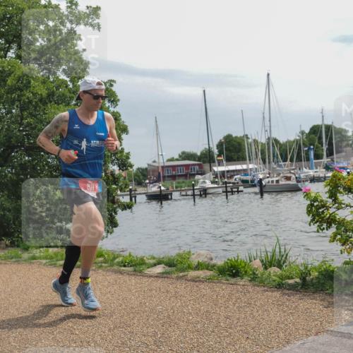 22.06.2025 - Viking Triathlon KatJ http://msf.ph/oto/8126432 22.06.2025 13:46:41 Laufen 611 meine-sportfotos.de