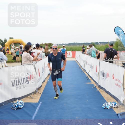 22.06.2025 - Viking Triathlon MichiJ http://msf.ph/oto/8126471 22.06.2025 15:23:15 Ziel 158, 397 meine-sportfotos.de