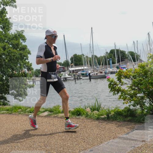 22.06.2025 - Viking Triathlon KatJ http://msf.ph/oto/8126478 22.06.2025 13:46:49 Laufen 101 meine-sportfotos.de