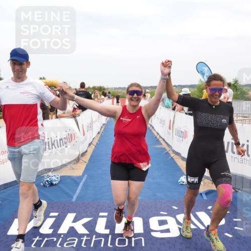 22.06.2025 - Viking Triathlon MichiJ http://msf.ph/oto/8126528 22.06.2025 15:18:10 Ziel 616 meine-sportfotos.de
