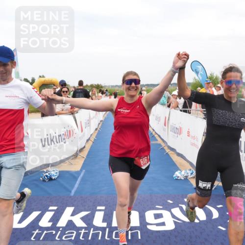 22.06.2025 - Viking Triathlon MichiJ http://msf.ph/oto/8126530 22.06.2025 15:18:10 Ziel 616 meine-sportfotos.de