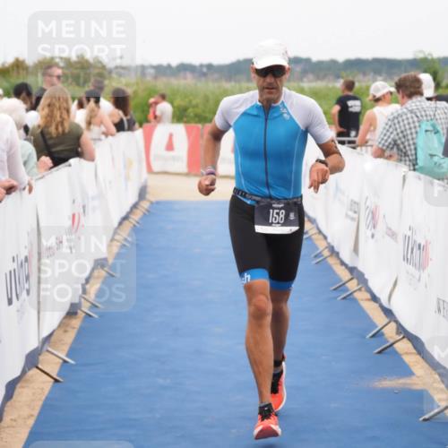 22.06.2025 - Viking Triathlon MichiJ http://msf.ph/oto/8126536 22.06.2025 15:23:18 Ziel 158, 397 meine-sportfotos.de