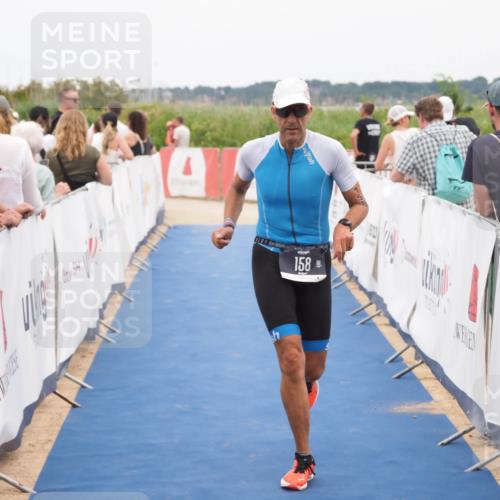 22.06.2025 - Viking Triathlon MichiJ http://msf.ph/oto/8126538 22.06.2025 15:23:18 Ziel 158, 397 meine-sportfotos.de