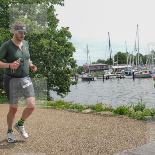 22.06.2025 - Viking Triathlon KatJ http://msf.ph/oto/8126544 22.06.2025 13:47:04 Laufen 137, 186, 610 meine-sportfotos.de