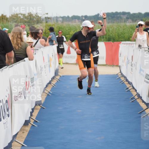 22.06.2025 - Viking Triathlon MichiJ http://msf.ph/oto/8126557 22.06.2025 15:18:15 Ziel 164, 300 meine-sportfotos.de