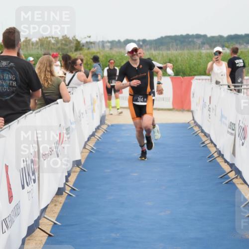 22.06.2025 - Viking Triathlon MichiJ http://msf.ph/oto/8126566 22.06.2025 15:18:15 Ziel 164, 300 meine-sportfotos.de
