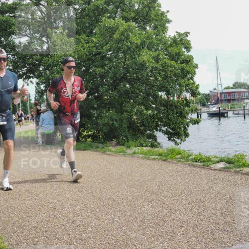 22.06.2025 - Viking Triathlon KatJ http://msf.ph/oto/8126585 22.06.2025 13:47:10 Laufen 492, 506 meine-sportfotos.de
