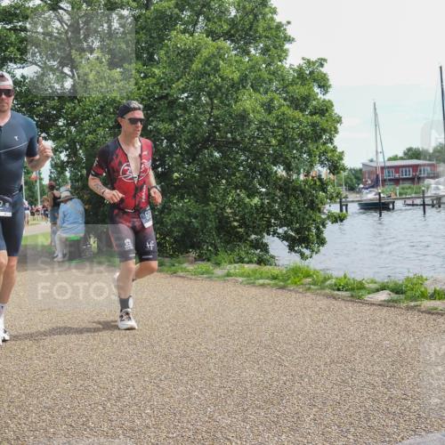 22.06.2025 - Viking Triathlon KatJ http://msf.ph/oto/8126589 22.06.2025 13:47:10 Laufen 492, 506 meine-sportfotos.de