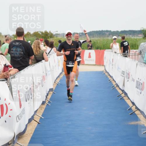 22.06.2025 - Viking Triathlon MichiJ http://msf.ph/oto/8126591 22.06.2025 15:18:16 Ziel 164, 300 meine-sportfotos.de