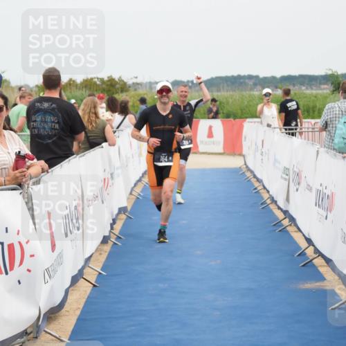 22.06.2025 - Viking Triathlon MichiJ http://msf.ph/oto/8126595 22.06.2025 15:18:16 Ziel 164, 300 meine-sportfotos.de