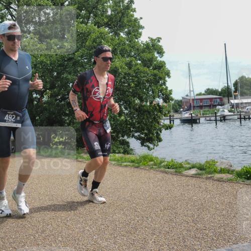 22.06.2025 - Viking Triathlon KatJ http://msf.ph/oto/8126601 22.06.2025 13:47:10 Laufen 492, 506 meine-sportfotos.de