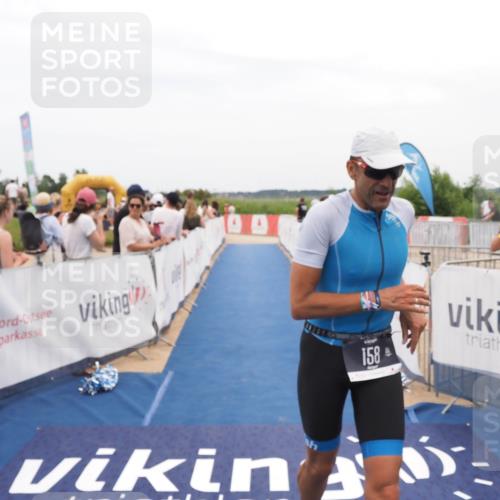 22.06.2025 - Viking Triathlon MichiJ http://msf.ph/oto/8126606 22.06.2025 15:23:20 Ziel 158 meine-sportfotos.de