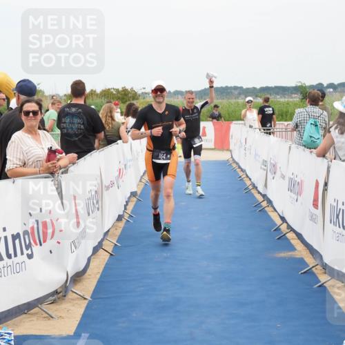 22.06.2025 - Viking Triathlon MichiJ http://msf.ph/oto/8126614 22.06.2025 15:18:17 Ziel 164, 300 meine-sportfotos.de