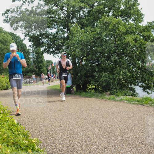 22.06.2025 - Viking Triathlon KatJ http://msf.ph/oto/8126616 22.06.2025 13:47:17 Laufen 216, 224 meine-sportfotos.de