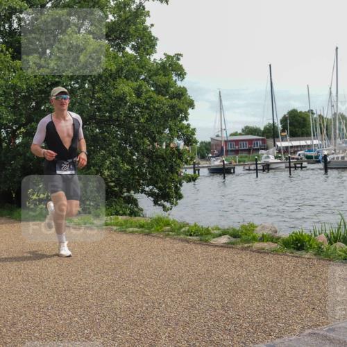22.06.2025 - Viking Triathlon KatJ http://msf.ph/oto/8126629 22.06.2025 13:47:18 Laufen 216, 224 meine-sportfotos.de