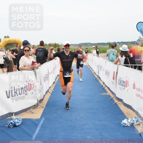 22.06.2025 - Viking Triathlon MichiJ http://msf.ph/oto/8126642 22.06.2025 15:18:18 Ziel 164, 300 meine-sportfotos.de