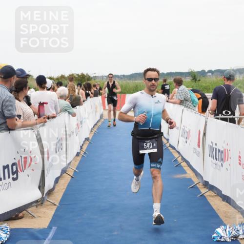 22.06.2025 - Viking Triathlon MichiJ http://msf.ph/oto/8126728 22.06.2025 15:24:06 Ziel 366, 540 meine-sportfotos.de