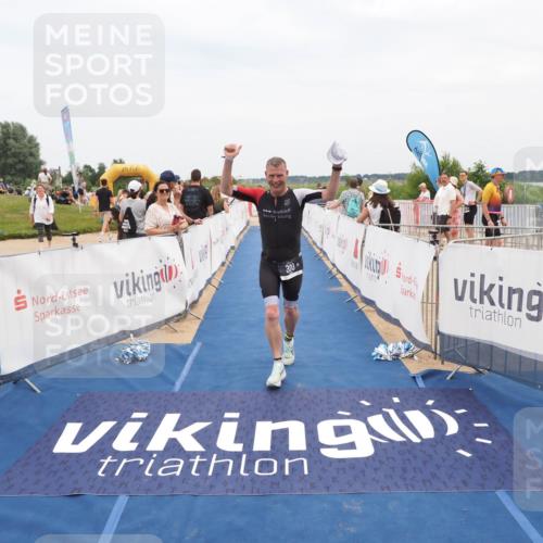 22.06.2025 - Viking Triathlon MichiJ http://msf.ph/oto/8126730 22.06.2025 15:18:21 Ziel 164, 235, 247, 300 meine-sportfotos.de