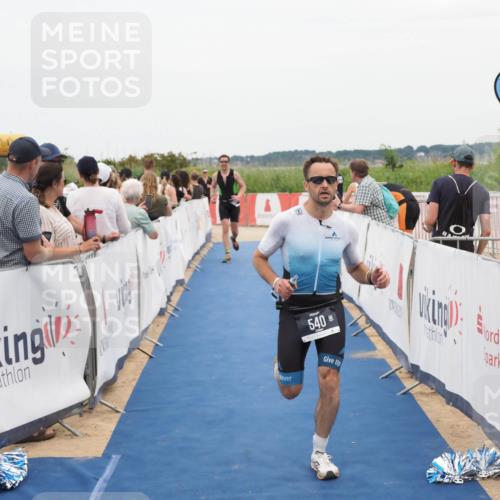 22.06.2025 - Viking Triathlon MichiJ http://msf.ph/oto/8126731 22.06.2025 15:24:06 Ziel 366, 540 meine-sportfotos.de
