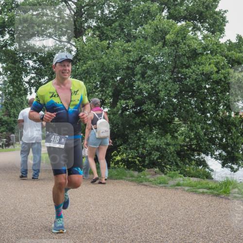 22.06.2025 - Viking Triathlon KatJ http://msf.ph/oto/8126737 22.06.2025 15:30:07 Laufen 418 meine-sportfotos.de