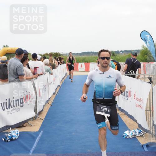 22.06.2025 - Viking Triathlon MichiJ http://msf.ph/oto/8126744 22.06.2025 15:24:06 Ziel 366, 540 meine-sportfotos.de