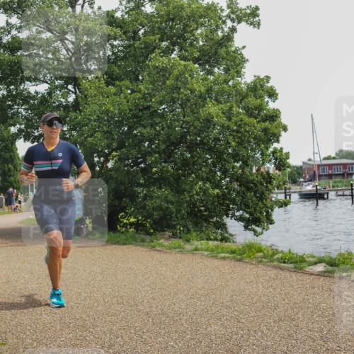 22.06.2025 - Viking Triathlon KatJ http://msf.ph/oto/8126764 22.06.2025 13:47:35 Laufen 196, 301 meine-sportfotos.de