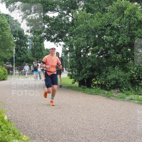 22.06.2025 - Viking Triathlon KatJ http://msf.ph/oto/8126773 22.06.2025 15:30:20 Laufen 130 meine-sportfotos.de