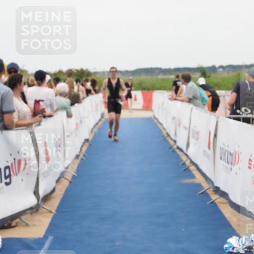 22.06.2025 - Viking Triathlon MichiJ http://msf.ph/oto/8126774 22.06.2025 15:24:07 Ziel 366, 540 meine-sportfotos.de