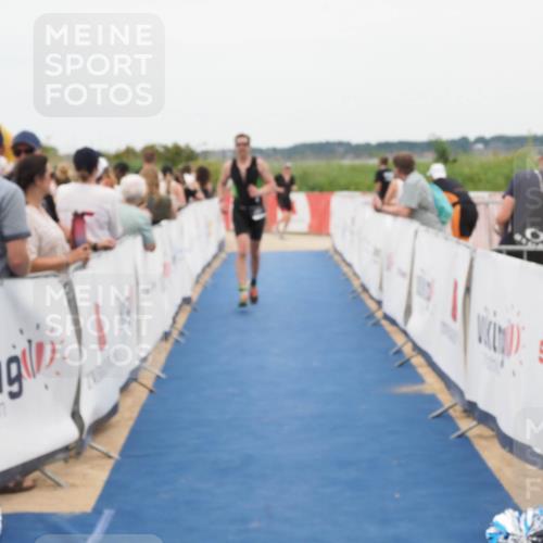 22.06.2025 - Viking Triathlon MichiJ http://msf.ph/oto/8126776 22.06.2025 15:24:07 Ziel 366, 540 meine-sportfotos.de