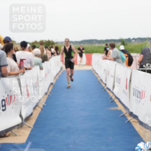 22.06.2025 - Viking Triathlon MichiJ http://msf.ph/oto/8126780 22.06.2025 15:24:07 Ziel 366, 540 meine-sportfotos.de