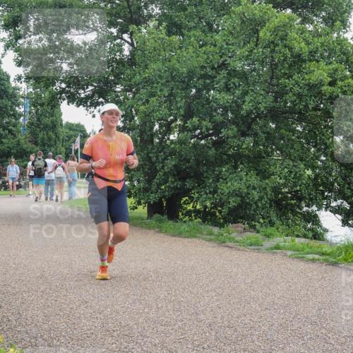 22.06.2025 - Viking Triathlon KatJ http://msf.ph/oto/8126781 22.06.2025 15:30:21 Laufen 130 meine-sportfotos.de