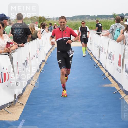 22.06.2025 - Viking Triathlon MichiJ http://msf.ph/oto/8126838 22.06.2025 15:18:25 Ziel 235, 247, 300 meine-sportfotos.de