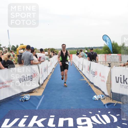 22.06.2025 - Viking Triathlon MichiJ http://msf.ph/oto/8126842 22.06.2025 15:24:09 Ziel 366, 540 meine-sportfotos.de