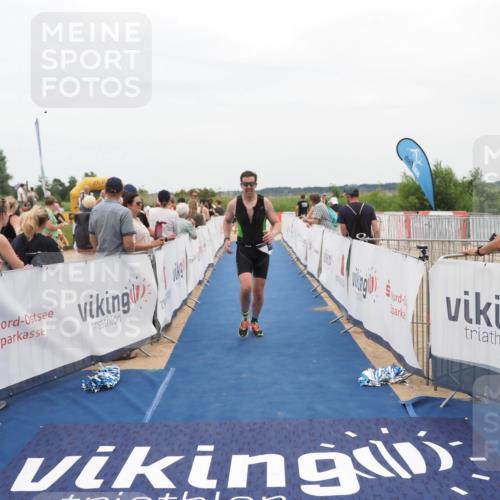 22.06.2025 - Viking Triathlon MichiJ http://msf.ph/oto/8126846 22.06.2025 15:24:09 Ziel 366, 540 meine-sportfotos.de