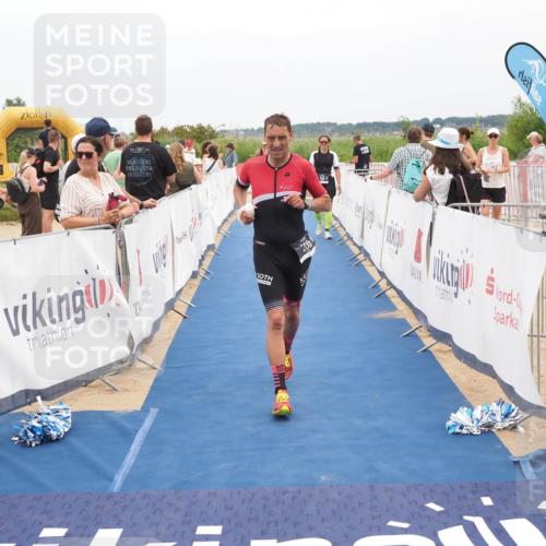 22.06.2025 - Viking Triathlon MichiJ http://msf.ph/oto/8126857 22.06.2025 15:18:26 Ziel 235, 247 meine-sportfotos.de