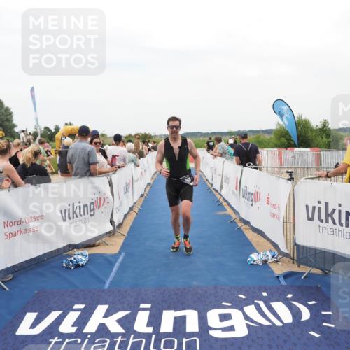 22.06.2025 - Viking Triathlon MichiJ http://msf.ph/oto/8126858 22.06.2025 15:24:10 Ziel 366, 540 meine-sportfotos.de